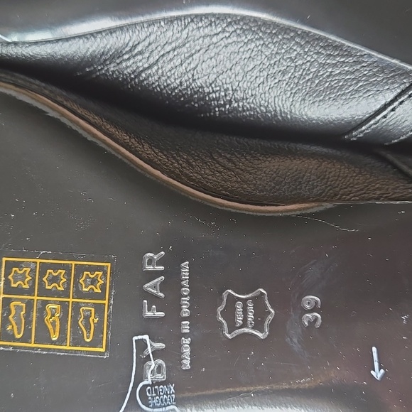 NWOB BY FAR Black Gloss Etta Slippers SZ 39 - Picture 7 of 8